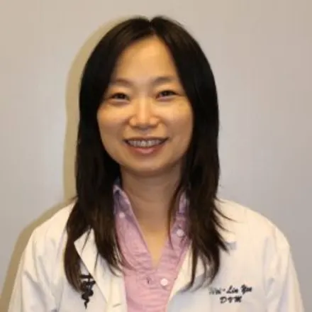 Dr. Wei-Lin Yee of Veterinary Care Group Little Neck
